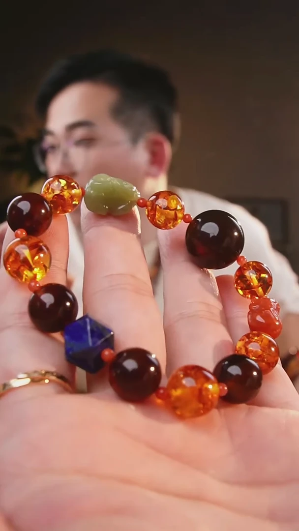 裸石琥珀未镶嵌多宝手串设设计款