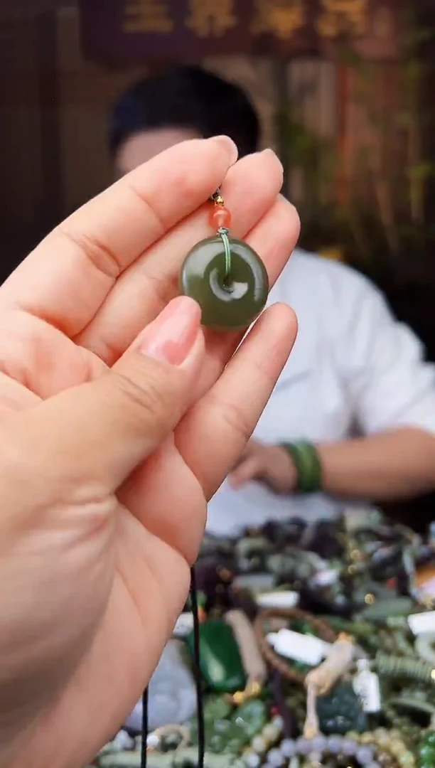 颈饰未镶嵌和田玉多样性发货拍一发一