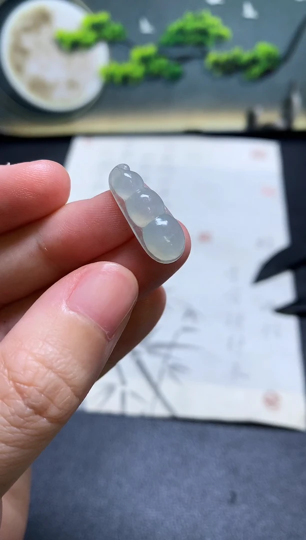 未镶嵌定制翡翠毛货