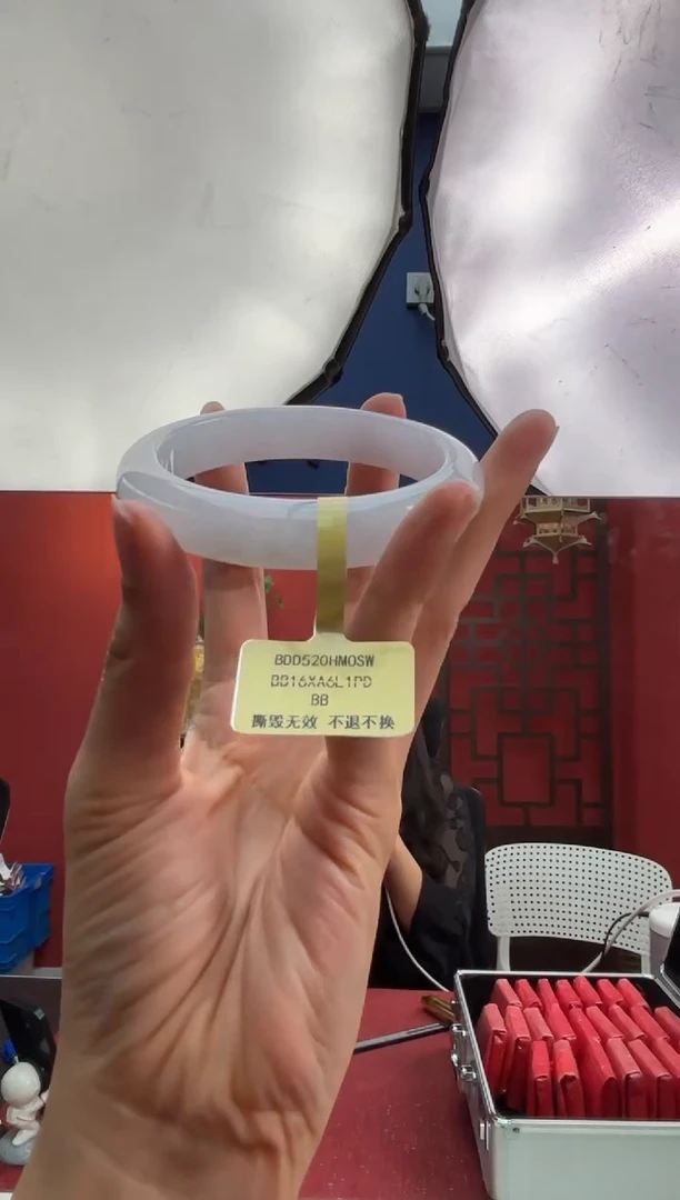 翡翠手镯未镶嵌13手镯