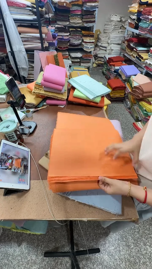 34*138橙色光板真银50张