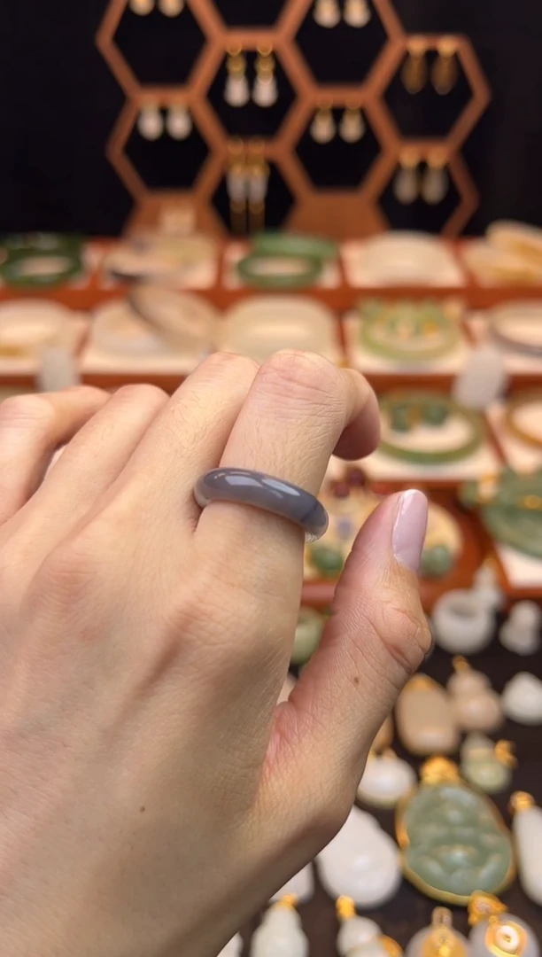 未镶嵌戒指和田玉1213