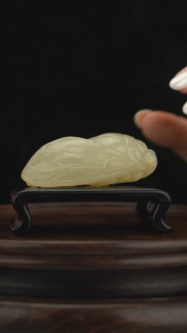 玉【金蝉】天然玉石摆件