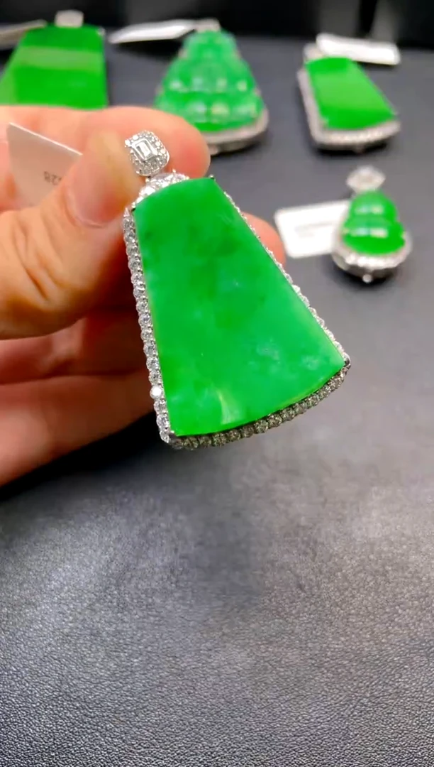 吊坠(不含链)银S925镶嵌翡翠吊坠