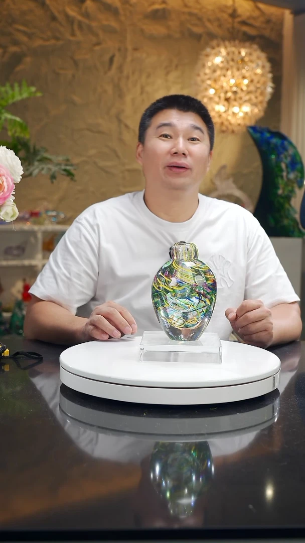 摆件福利彩色香薰瓶高款