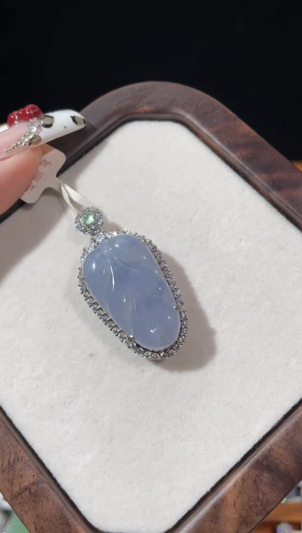 【闪购商品】翡翠吊坠(赠链)银S925镶嵌吊坠