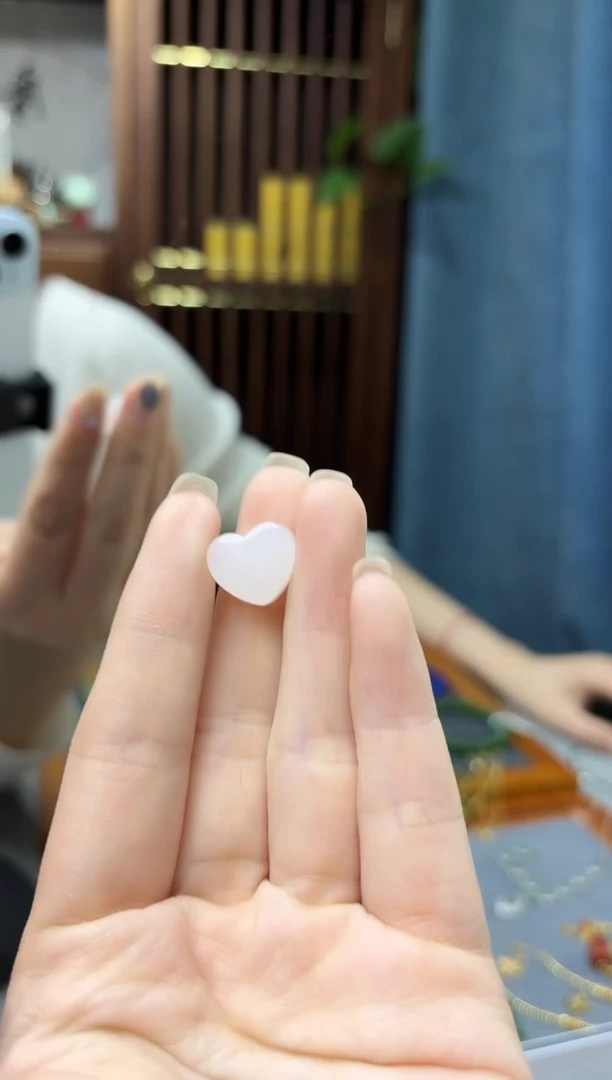 未镶嵌和田玉挂件和田玉爱心配饰HX