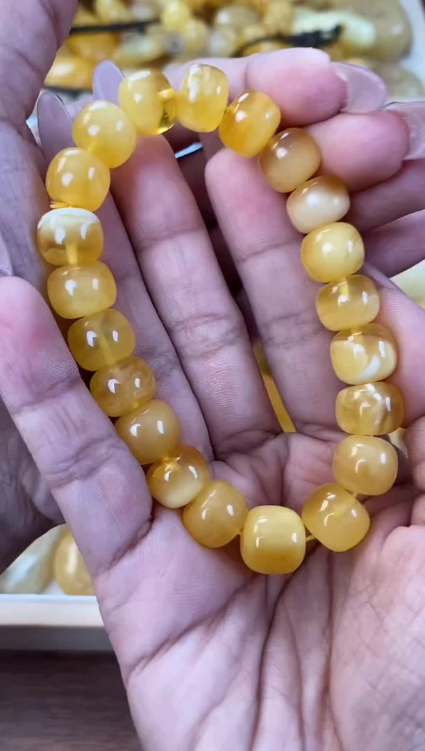 未镶嵌琥珀裸石天然琥珀蜜蜡