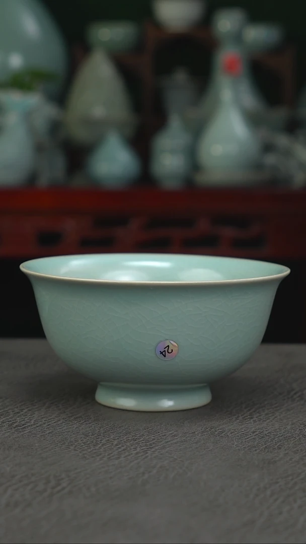 24号小宫碗  13 微瑕简包-二