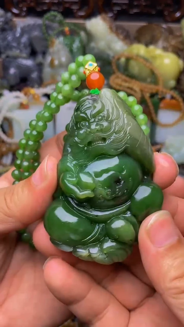 未镶嵌和田玉挂件1