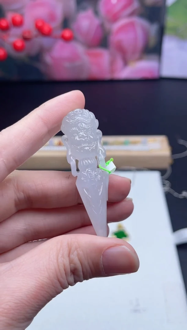 【闪购商品】翡翠挂件未镶嵌-多样性发其一