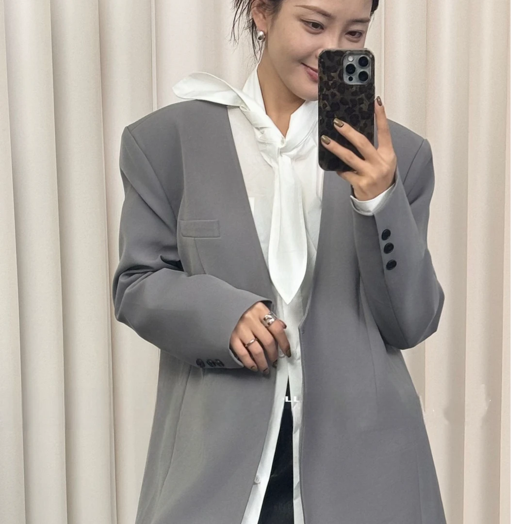 【a125】女灰色西服气质