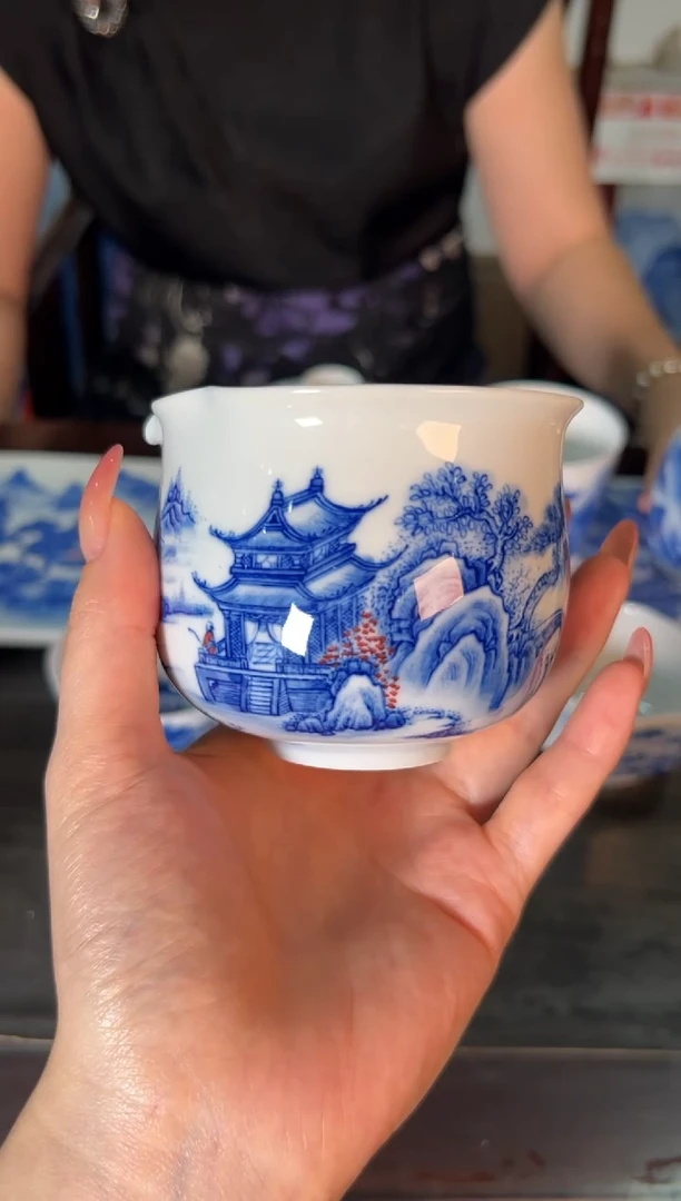 吴小琴