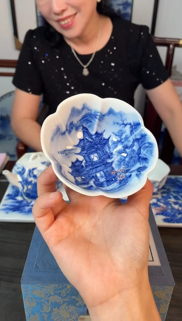 瓷片吴小琴