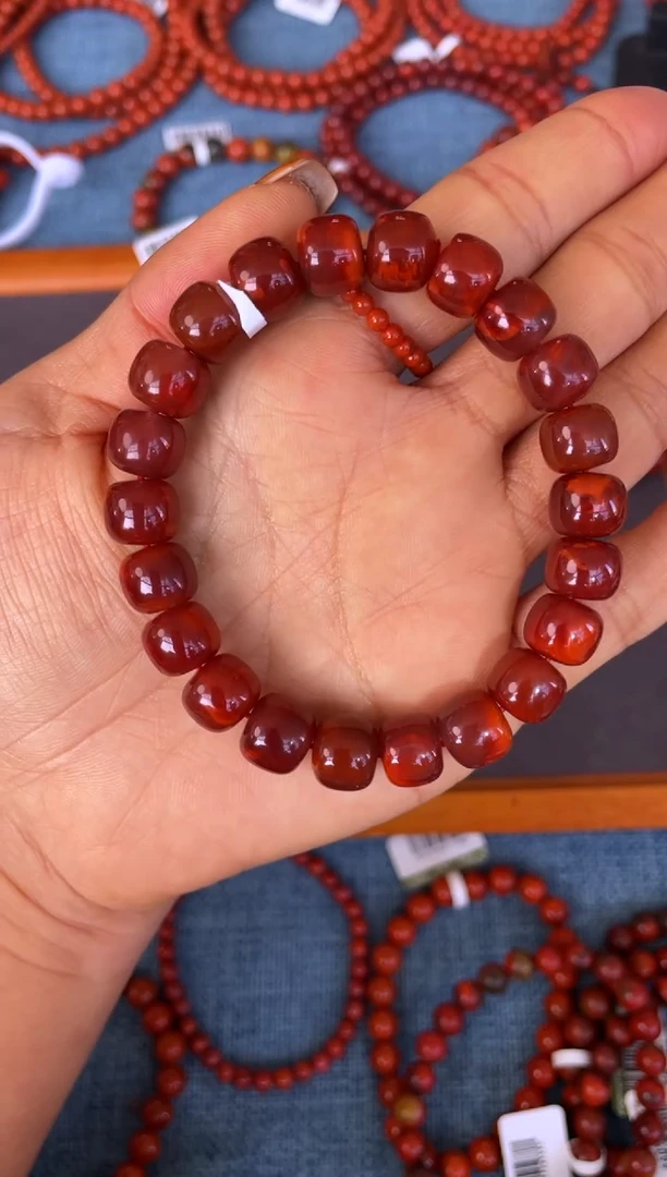 未镶嵌手串南红玛瑙N42凉山瓦西料SS级牛血老型10mm单圈