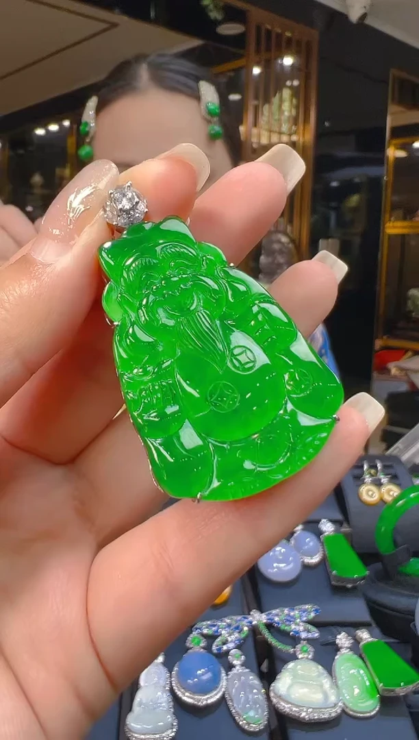 吊坠(赠链)银S925镶嵌翡翠024（多样性发其一）