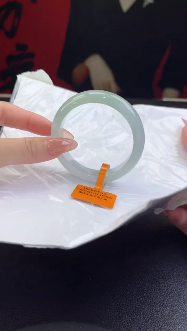 【闪购商品】翡翠手镯未镶嵌翡翠手镯13