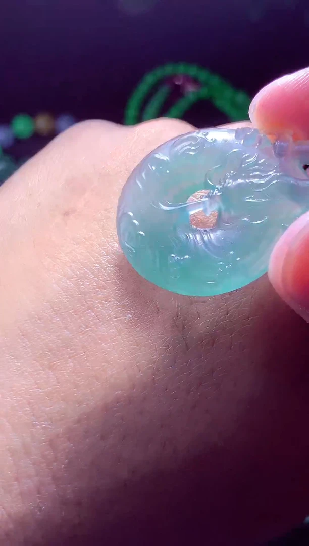 未镶嵌定制翡翠糖**?翡翠毛货定制