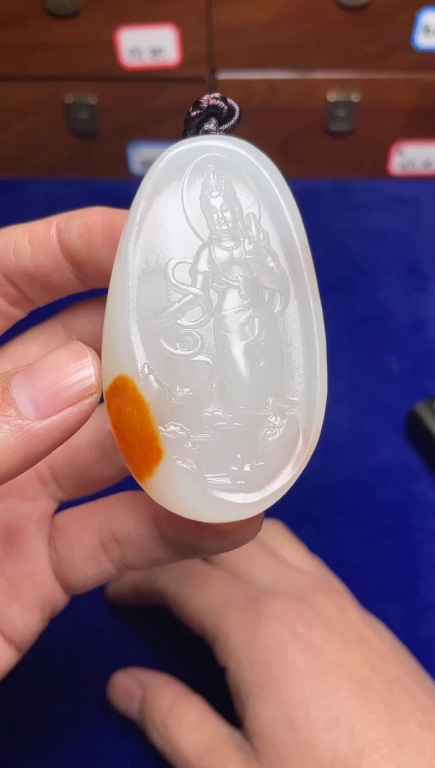 未镶嵌和田玉挂件W*飞和田玉