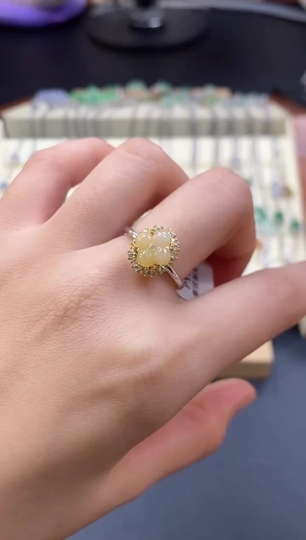 颈饰银S925镶嵌翡翠18846