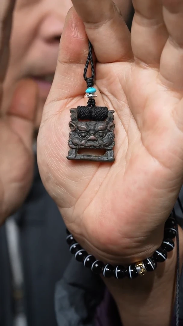 【闪购商品】老扣（多样性发货，发其一）