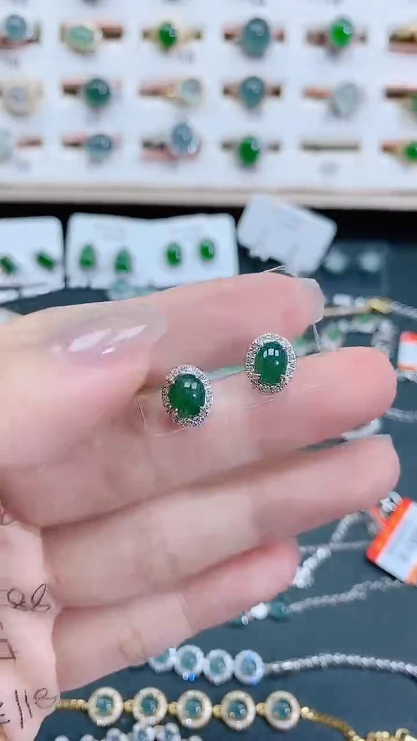 银S925镶嵌翡翠耳饰天然翡翠