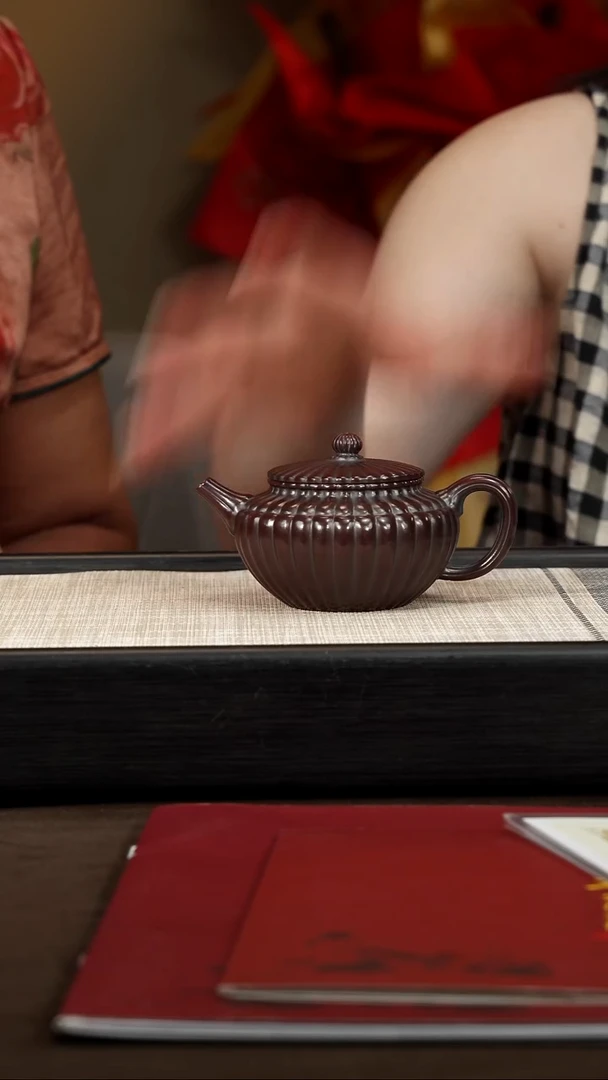 茶壶紫砂【P044】筋纹菱瓣 150c YMJ