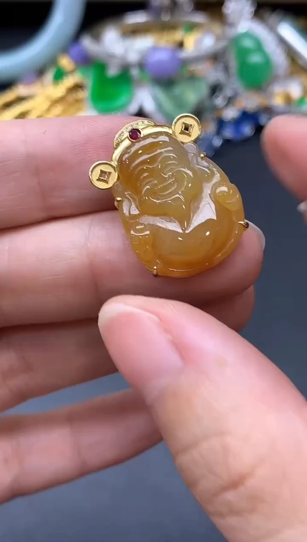 颈饰18K金镶嵌翡翠440-中国好珍宝