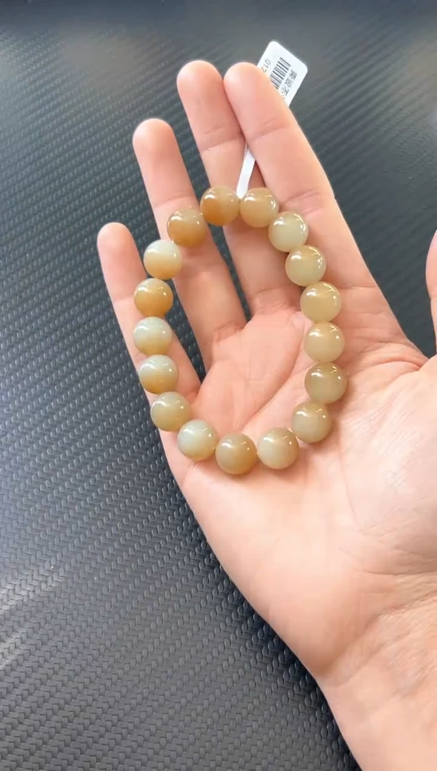 未镶嵌手串和田玉雪**莲若羌微色差卡12m