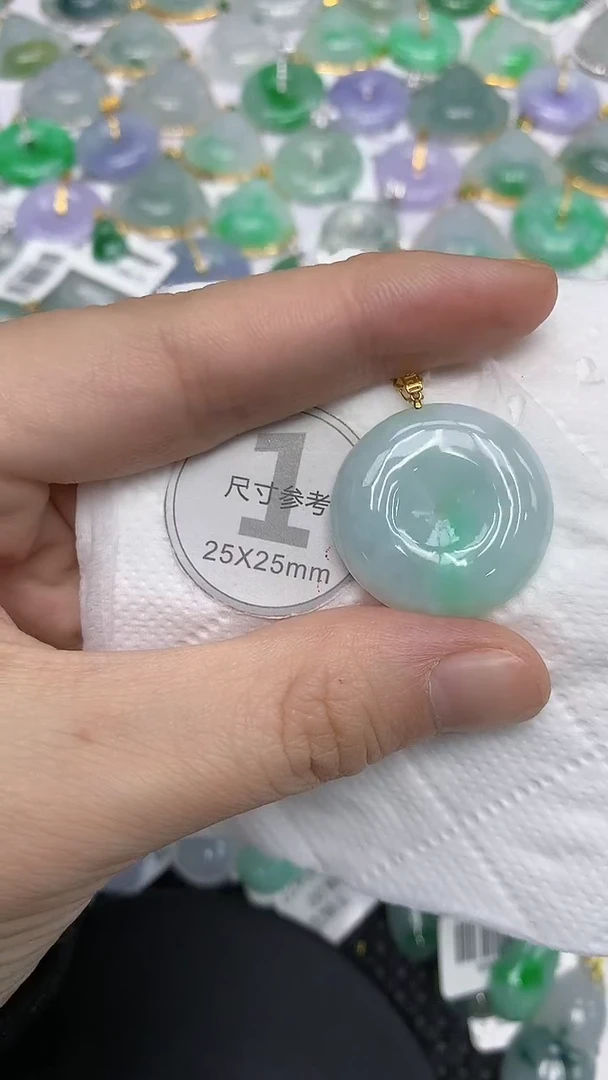 颈饰18K金镶嵌翡翠11111111