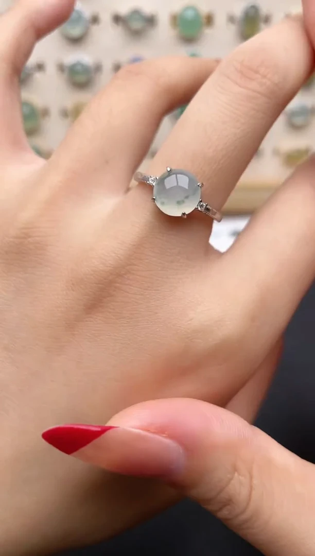 【闪购商品】翡翠戒指银S925镶嵌一物一证一礼盒