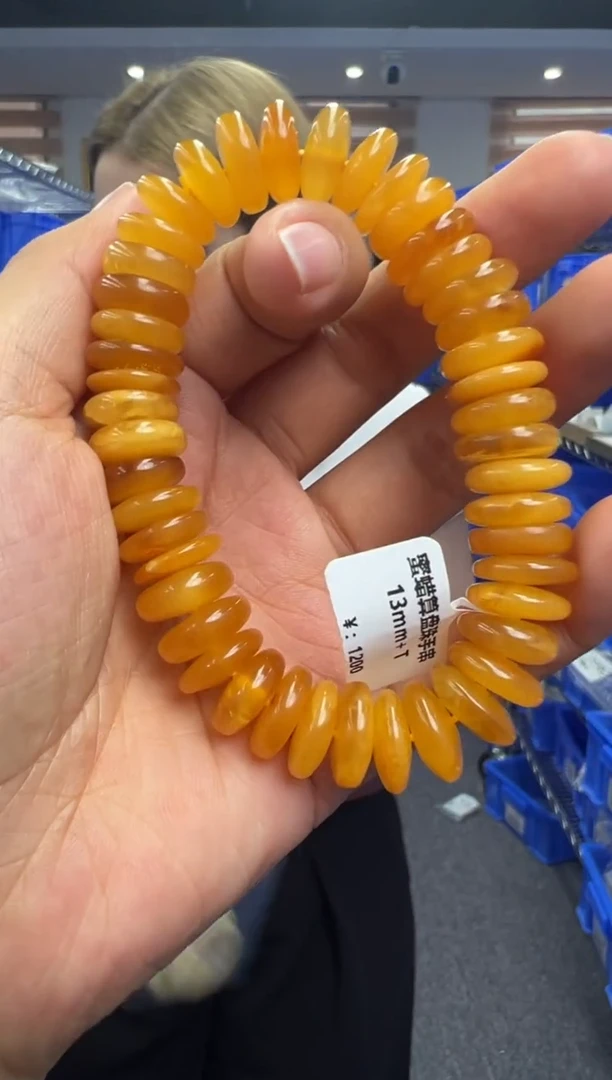 未镶嵌琥珀手链87秒拍号假一罚十