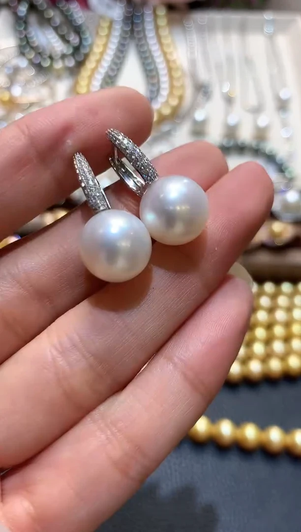 18K金镶嵌耳饰海水珍珠n71