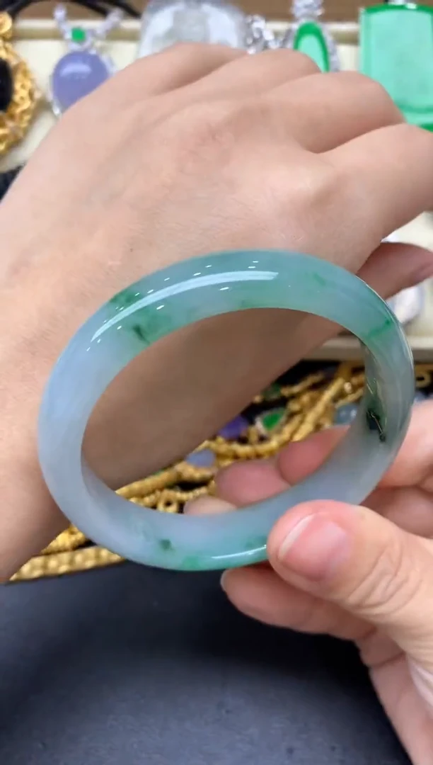 翡翠手镯未镶嵌450-中国好珍宝