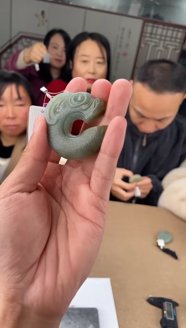 定制和田玉多样性拍一发一230025