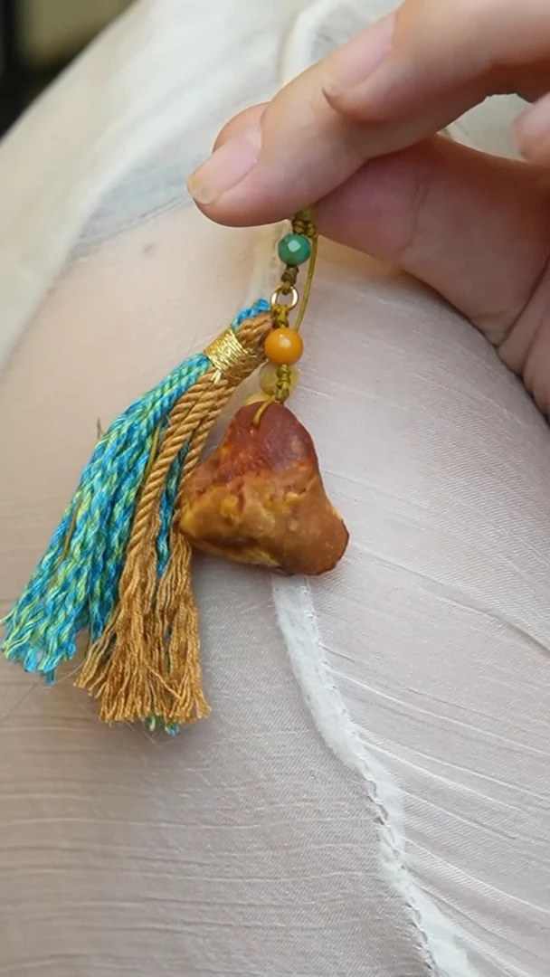 未镶嵌琥珀手链未镶嵌琥珀裸石原石