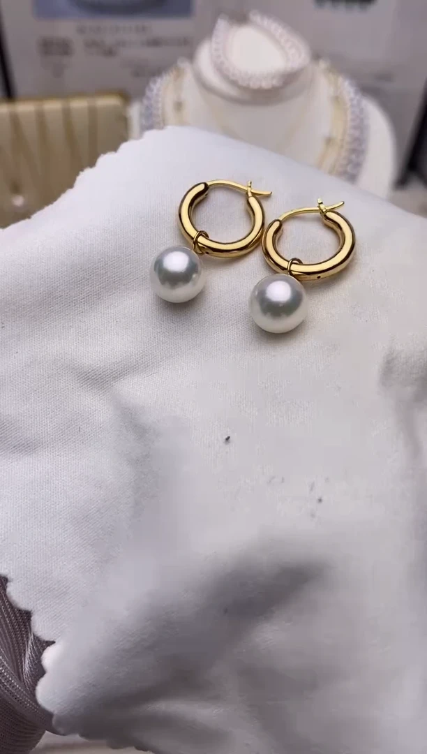 18K金镶嵌耳饰海水珍珠特选许红豆耳饰8.5-9