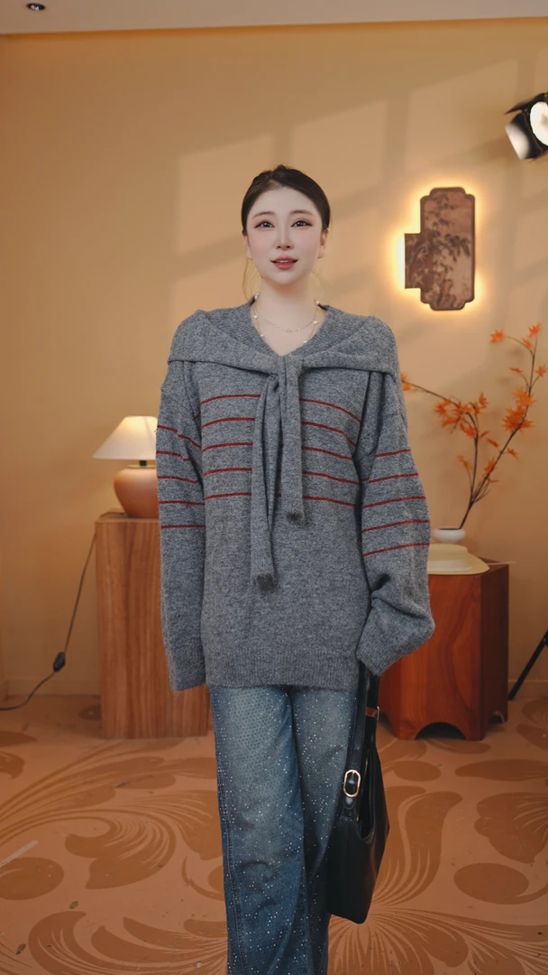 探云（意式披肩条纹针织女装毛衣）