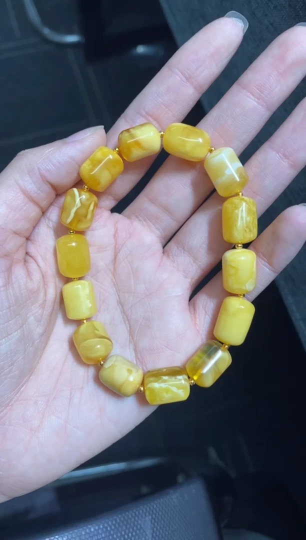 未镶嵌蜜蜡裸石（静）桶珠手串