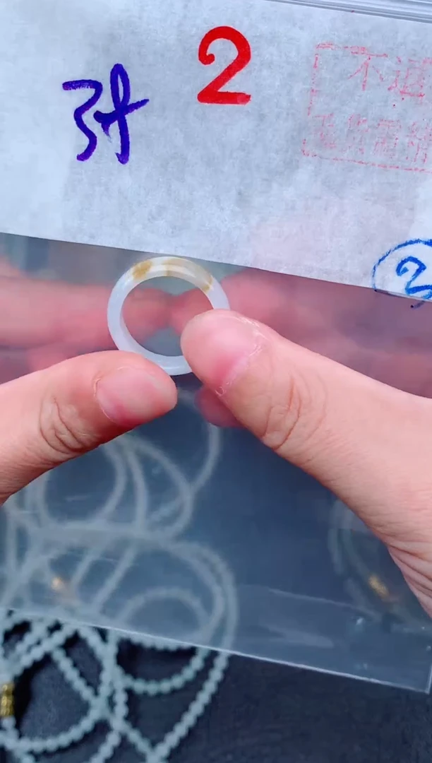 未镶嵌定制翡翠多样性