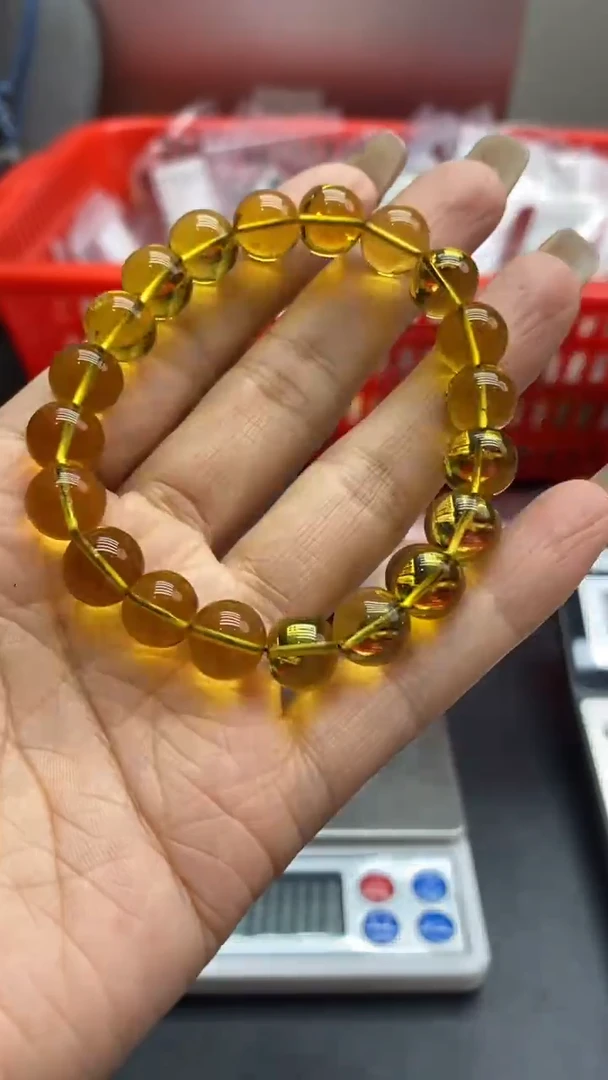 琥珀未镶嵌珠宝奇石89