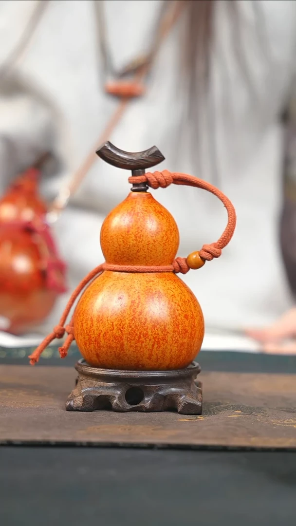 【闪购商品】XD129大漆酒葫芦不包手串及旋转底座