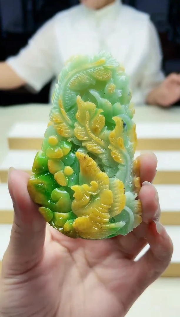 未镶嵌定制翡翠毛货09230189