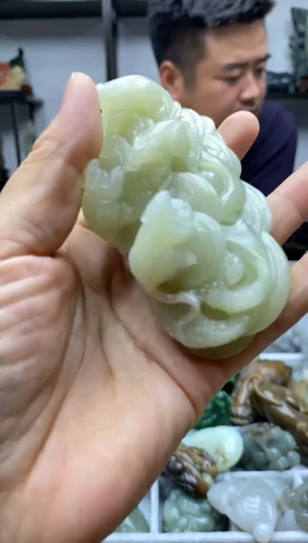 未镶嵌和田玉摆件1
