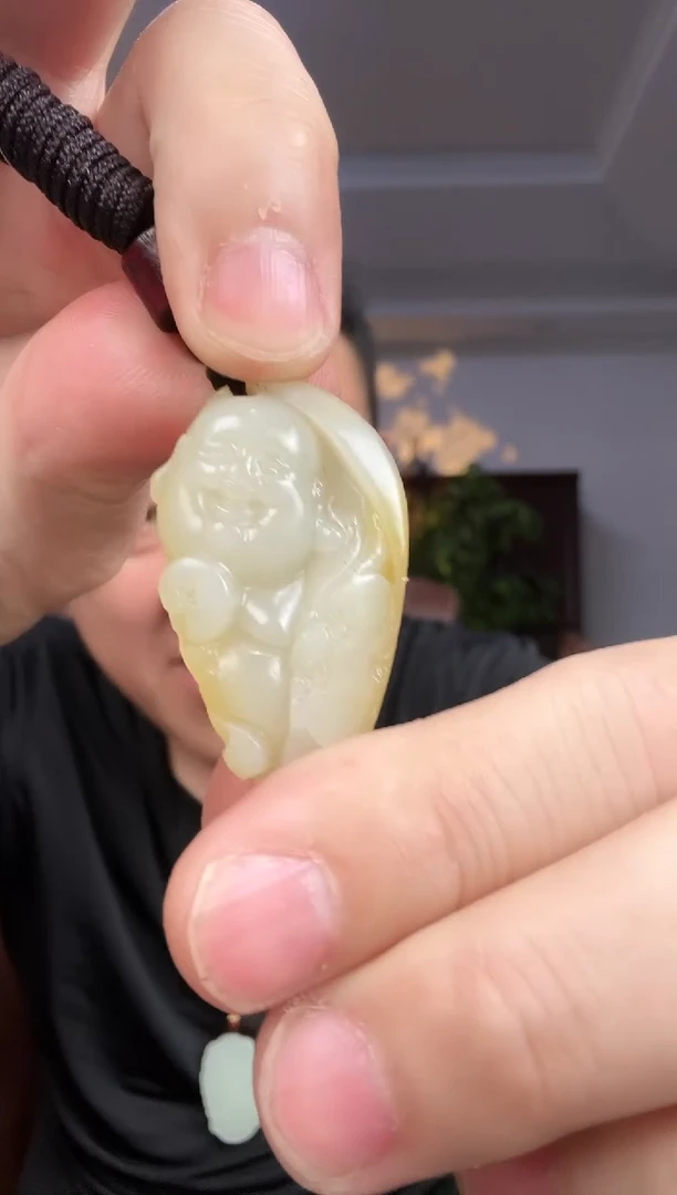 和田玉未镶嵌颈饰1