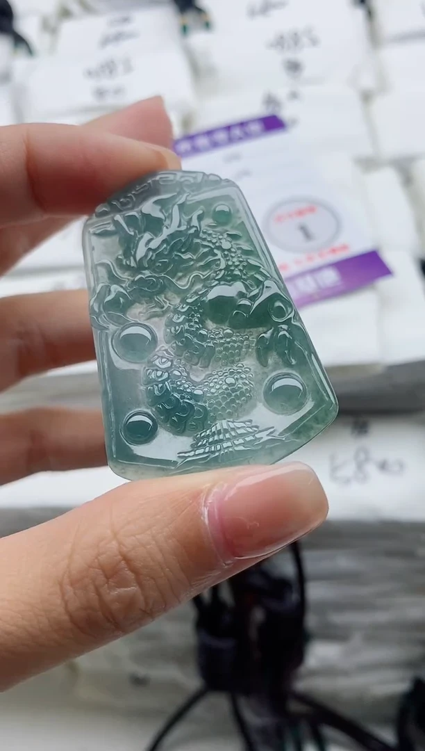 颈饰未镶嵌翡翠8