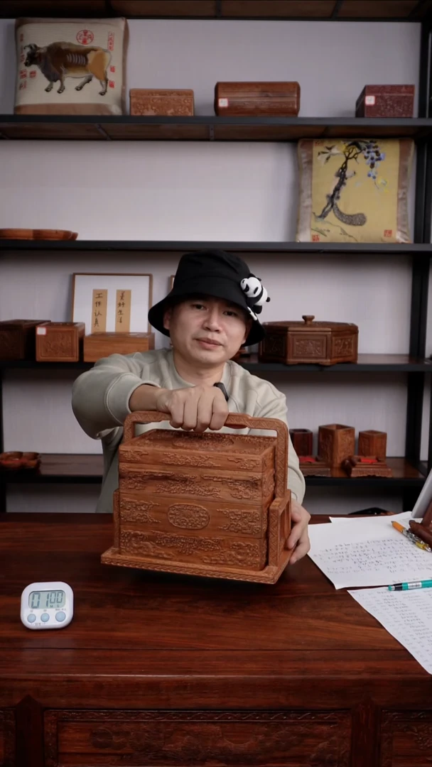 戒*DZ1221M38缠枝莲盒子