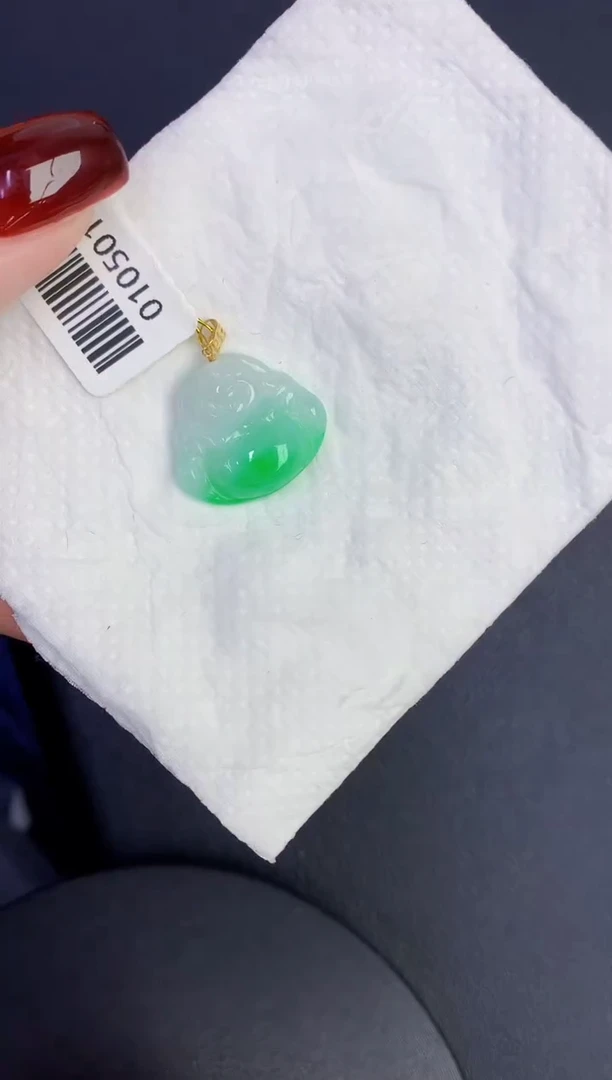 颈饰18K金镶嵌翡翠缅甸天然翡翠A货