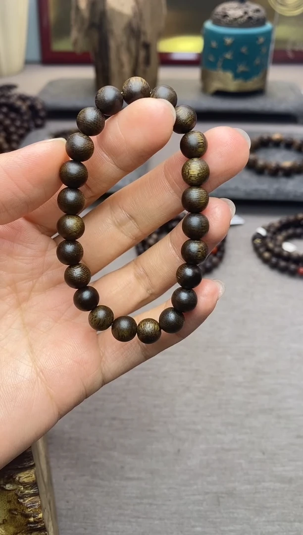 手串沉香富森红土0.8沉水素圈