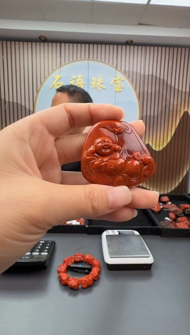 未镶嵌雕刻南红玛瑙121ZB0917产品一个